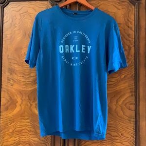 Oakley short sleeved shirt